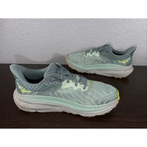 Hoka One One Challenger ATR 7 Running Shoes Sneakers Green Womens Size 9 B - Picture 9 of 12